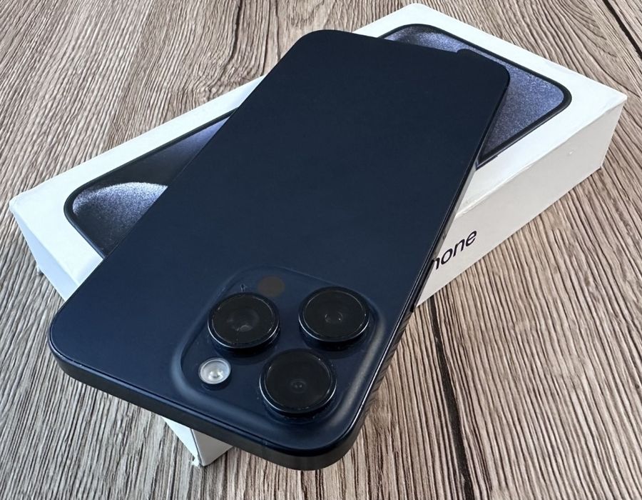 Iphone 15 pro max  256 gb