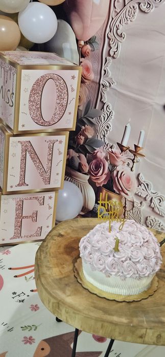 Фототапет и кубчета 1