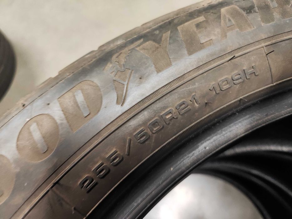 4бр.зимни гуми 255/50/21 Goodyear