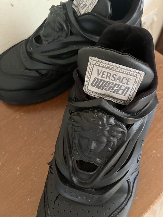 Versace odissea negri