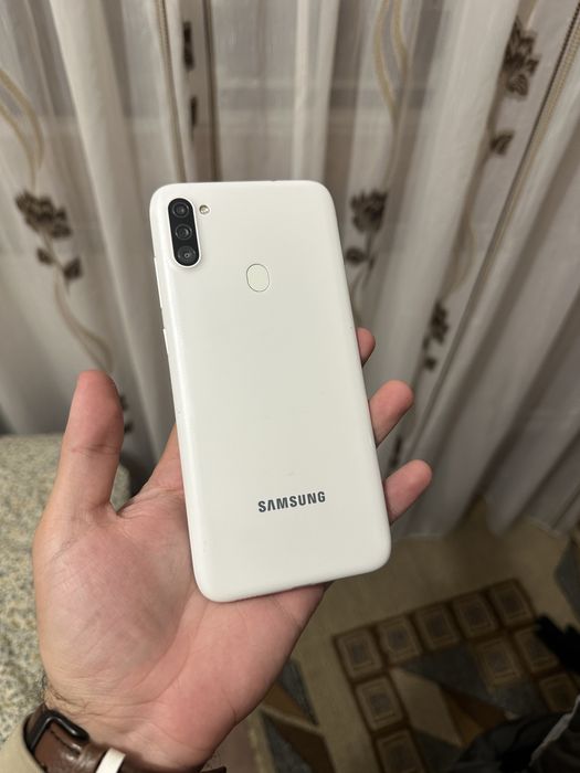 Samsung Galaxy A11 32GB 4GB RAM NOU Garantie !!