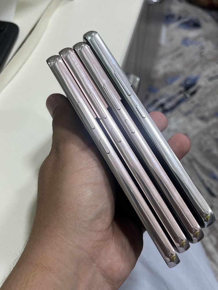 Samsung s22  8/256gb snapdragon-gen 2