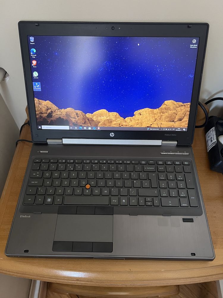 Hp 8560w i7 16gb ram 240gb ssd