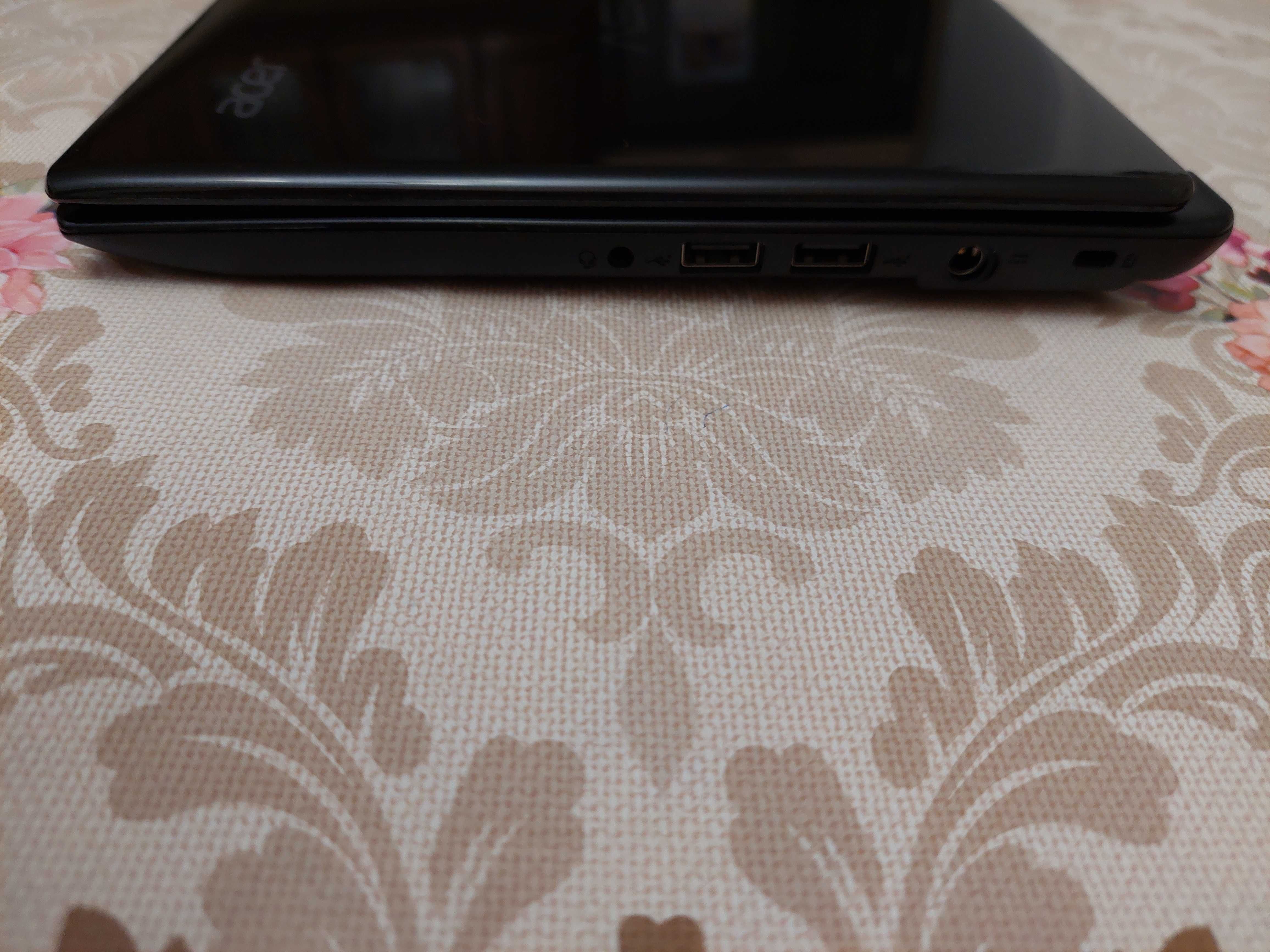 Лаптоп Acer Aspire One 756-877; отлично състояние; с предпазен калъф