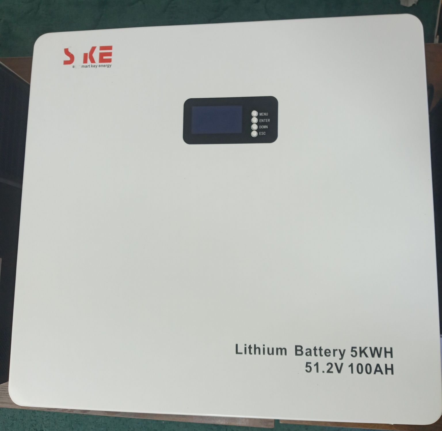 Inverter va litiy akumlyatorlar 
Ske hybrid invertor sotuv bor 
Davlat