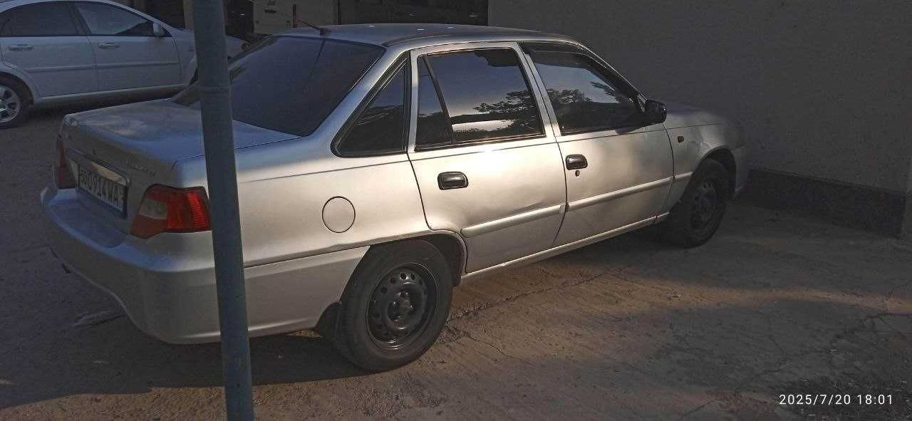Chevrolet nexia sotiladi