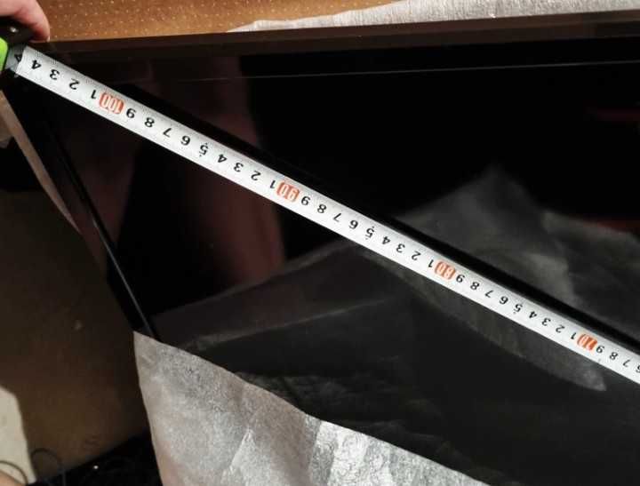 Телевизор JVC 43 " SMART