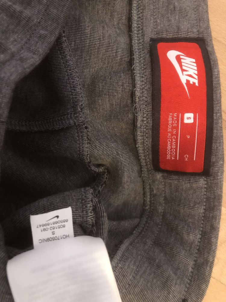 Nike Tech Fleece Мъжко Долнище Размер S