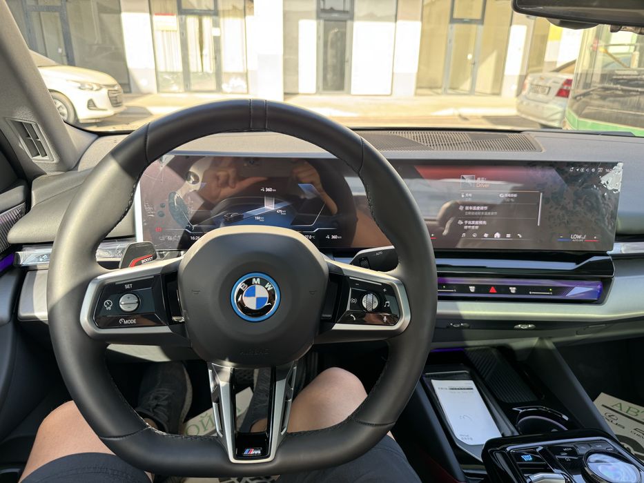 BMW I5 40I найт спорт
