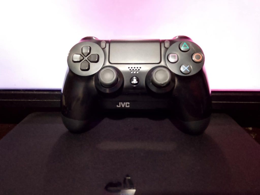 Playstation 4 без гаранция .
