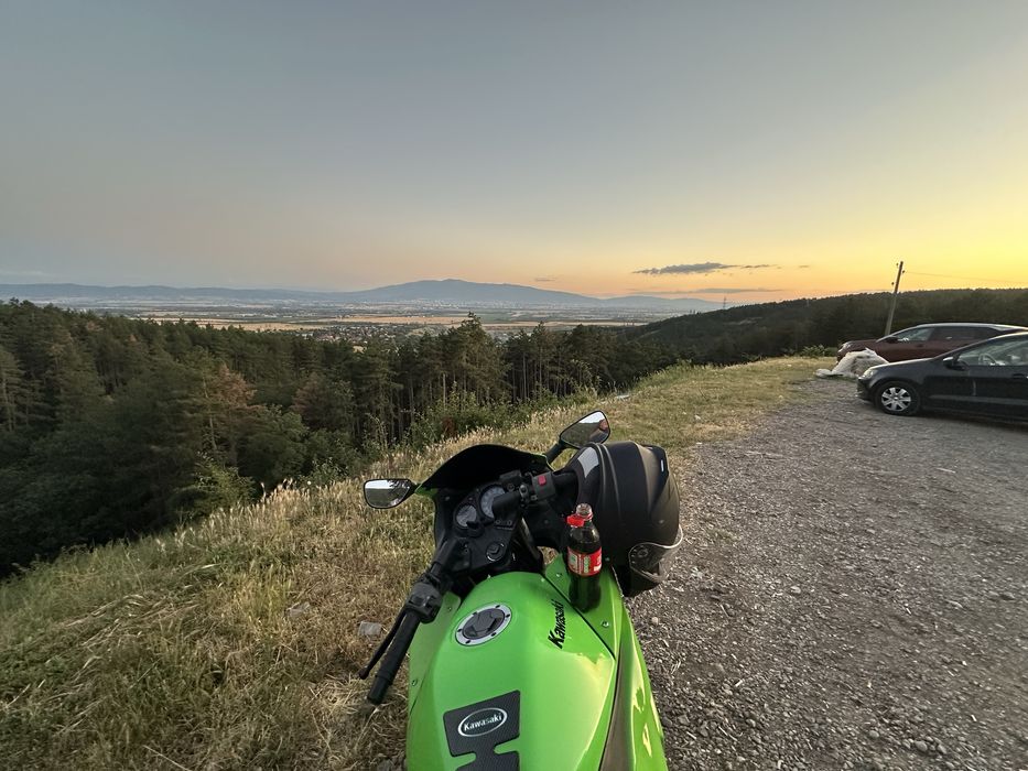 Продавам/Бартер Kawasaki 250R