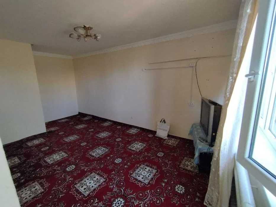 Срочно 2 хонали квартира 3 каватда сотилади Университет