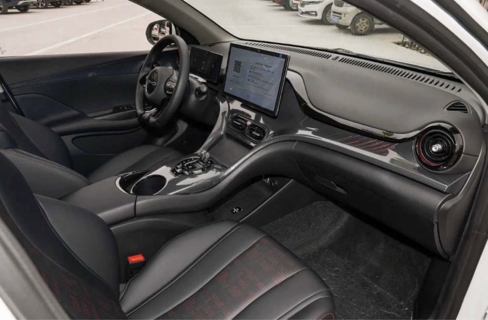 BYD e2 Luxury 405 km Full  2025/2025 notarusga tayyor