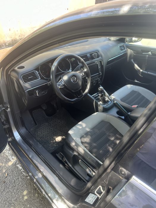 vand vw jetta blue motion 2015