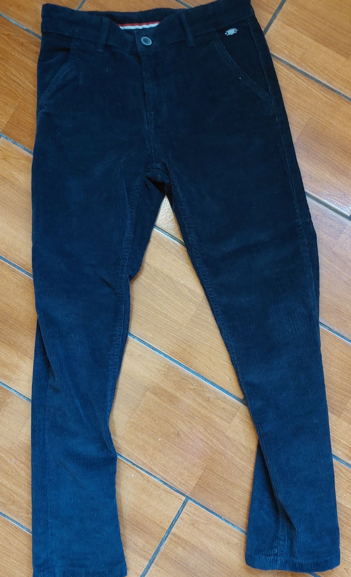 Pantaloni +3 bluze, Zara, 8-9 ani marimea 134