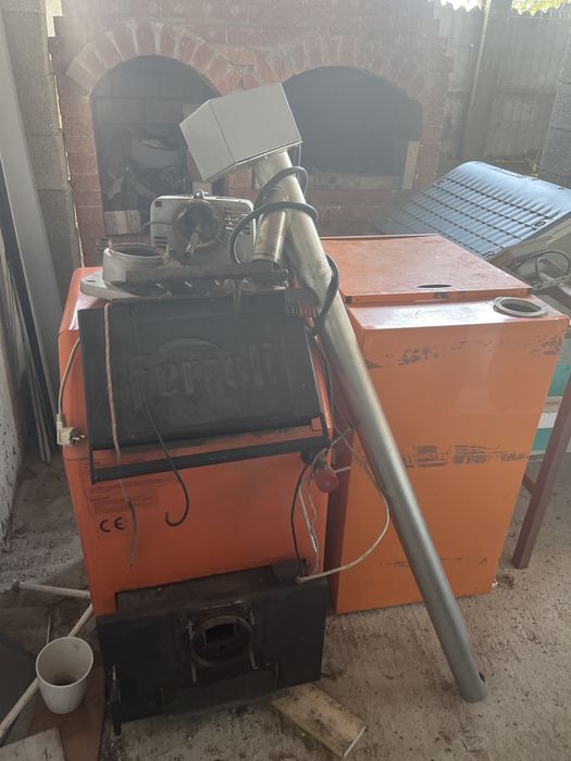 Vand centrala peleti si lemne Ferolli FSB CU ARZATOR peleti