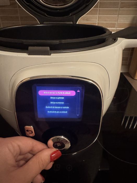 Tefal Multicooker inteligent Cook4me