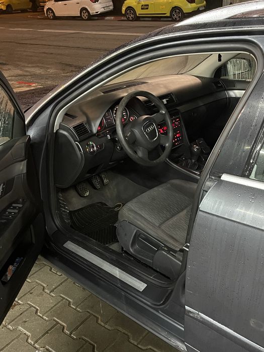 Vand sau schimb audi a4 b7 2.0d manual