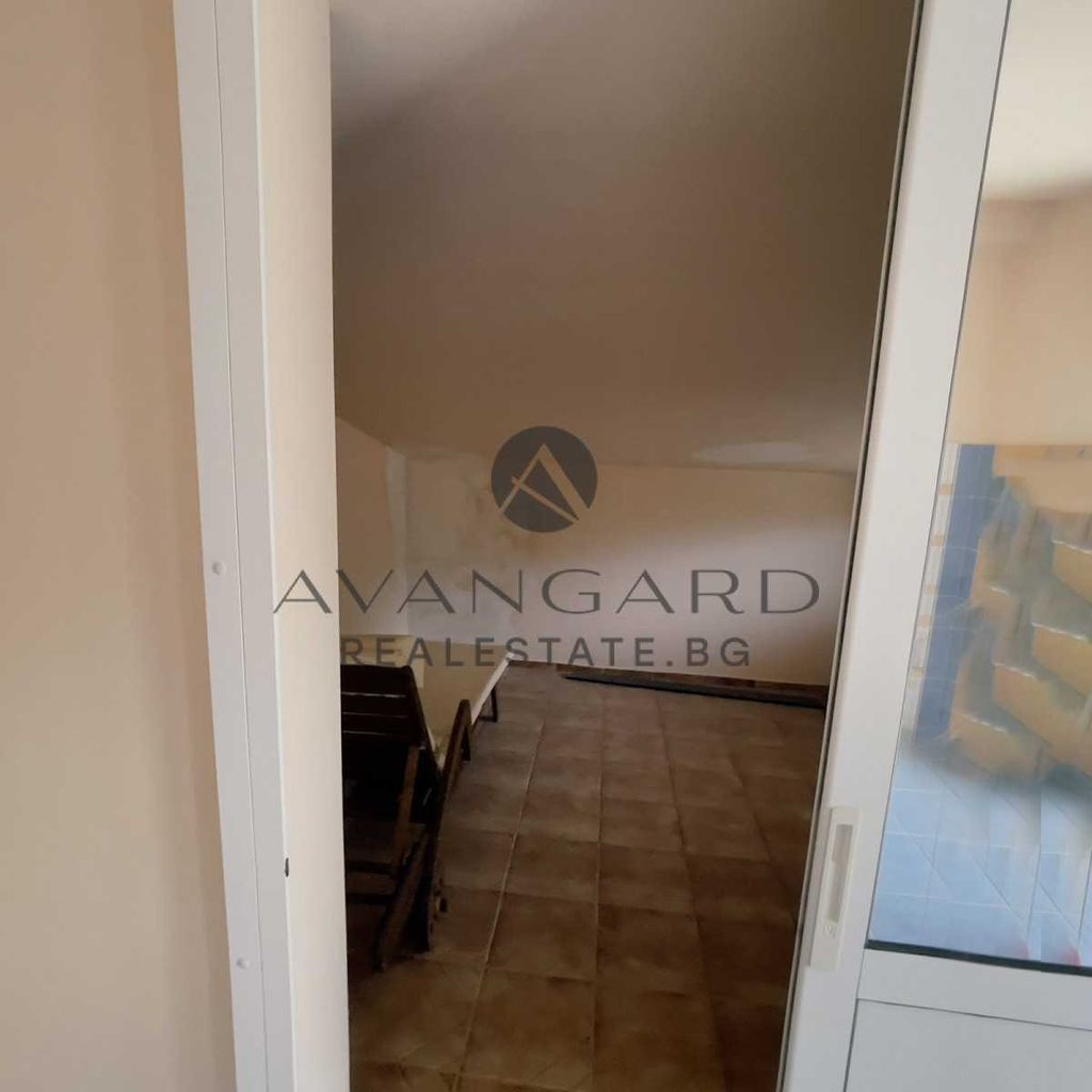 Продава се Къща в с. Марково, Област Пловдив - 976 кв.м за 481 €/кв.м - Снимка #15