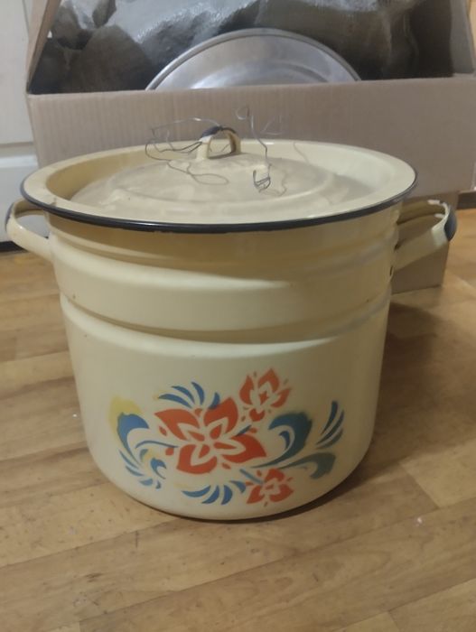 Кастрюля эмаль СССР