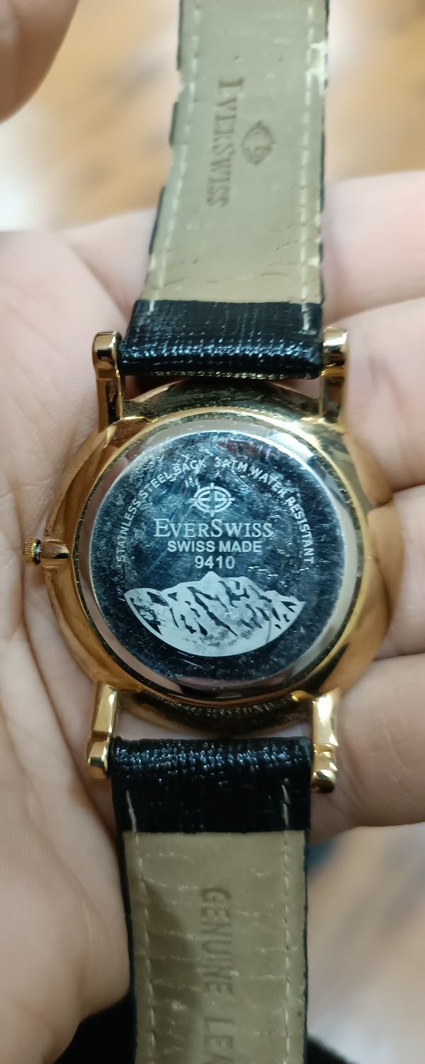 Швейцарские часы EverSwiss