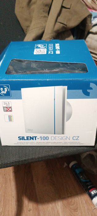 Продам вытяжку в сан узел.кухню.2штуки