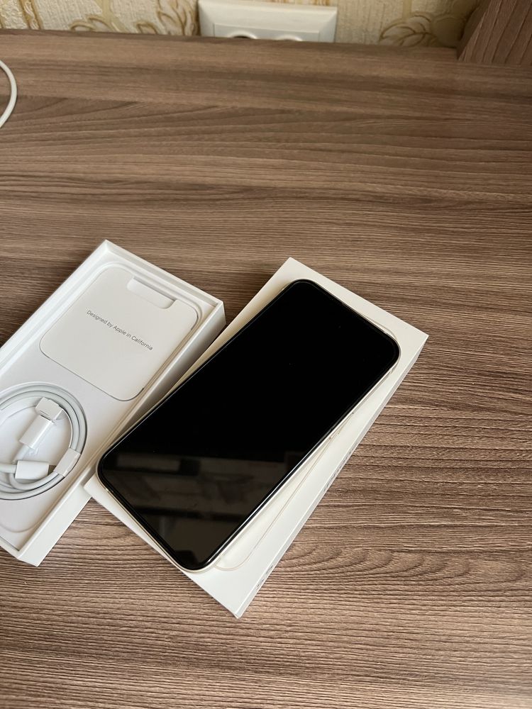 iPhone 13 в идеальном состояние / Айфон 13 в идеальном состояние