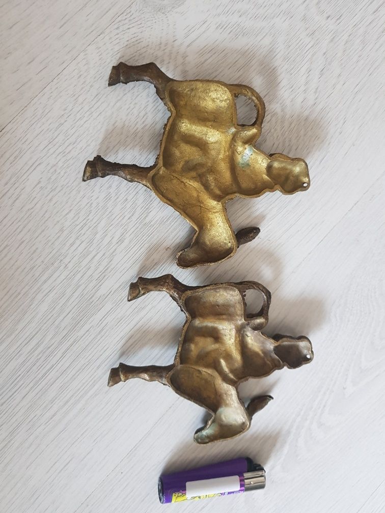 Set 2 măgarii magarusi cu sultan din bronz decoratii