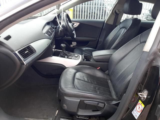 Dezmembrez Audi A7 4G [2010 - 2014] Sportback liftback 3.0 TDI S tron