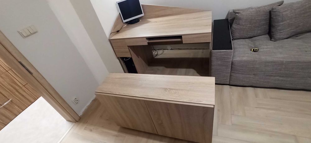 Бюро, маса, работна маса