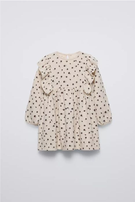 Платья Zara одинаковые. На 6 лет и на 2 года