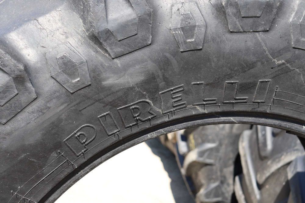 Cauciucuri 580/70R38 Pirelli tractor New holland Sh cu garantie