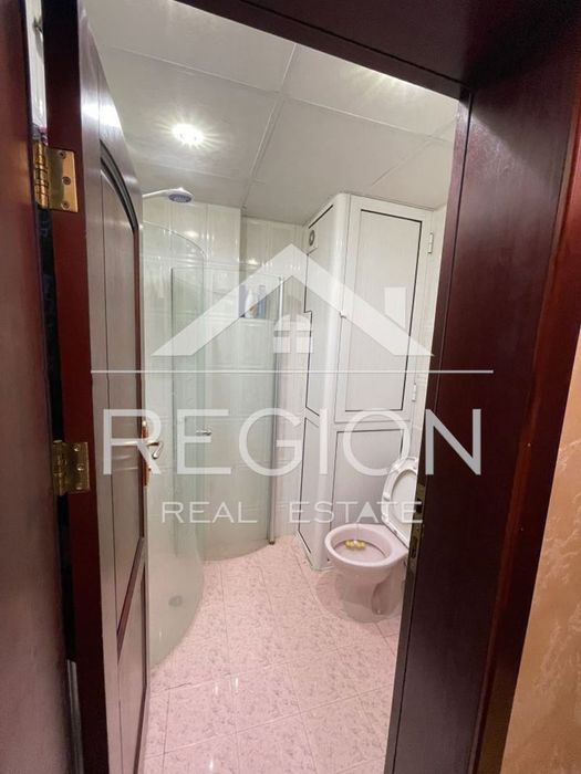 Дава се под наем Четиристаен апартамент в Варна, Лятно кино Тракия - 116 кв.м за 663 € - Снимка #5