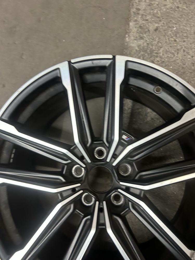 Janta 19 bmw G22 G26 style M 747