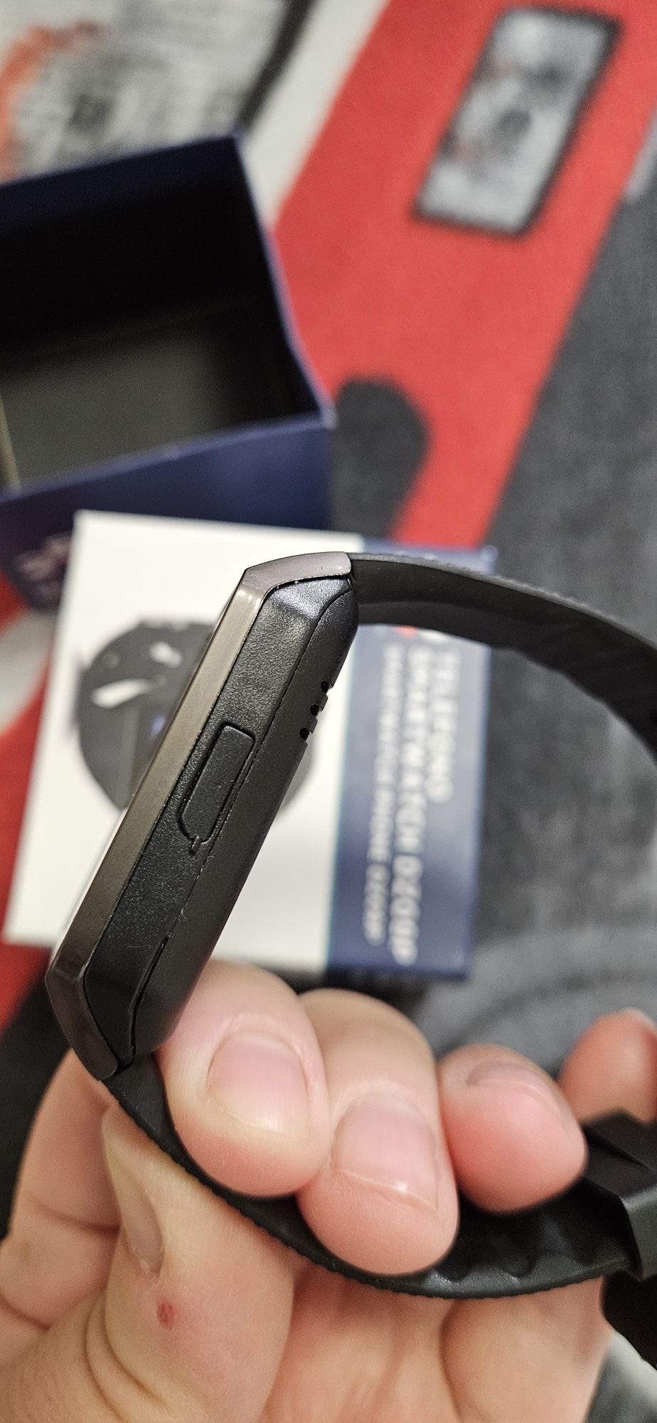 Ceas Smartwatch negru nou.

Brățară din silicon.

Sistem de operare An