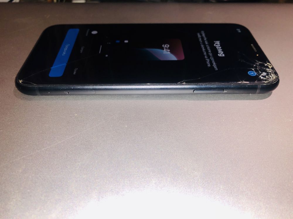 Iphone xr заключен