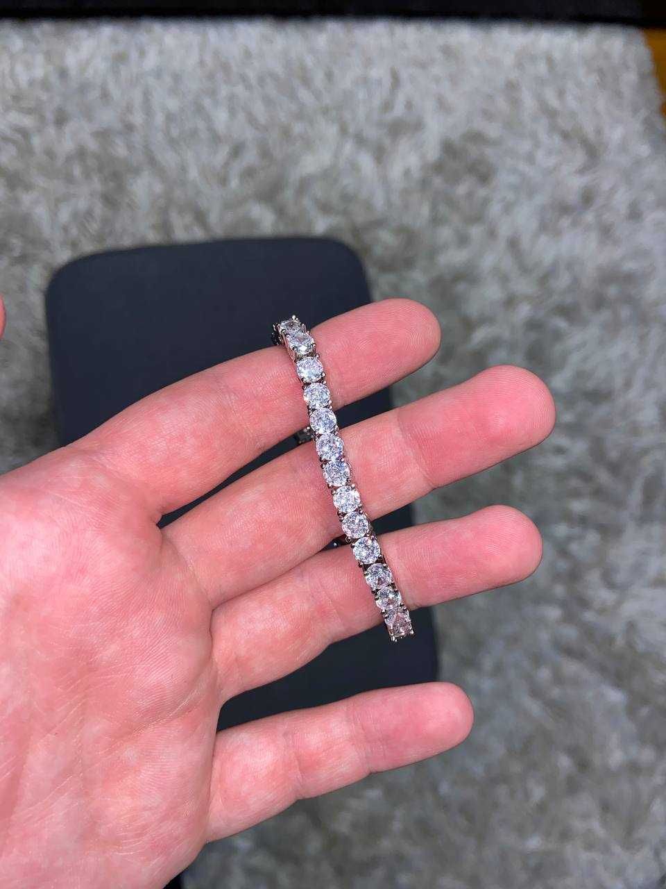 Гривна от moissanite