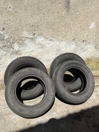 Бусове гуми ласа
