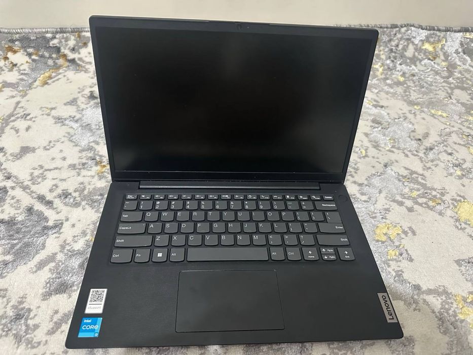 LENOVO V14 G3 Core i3 1215u