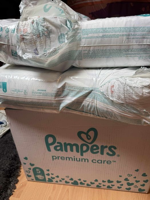 Pampers Premium Care