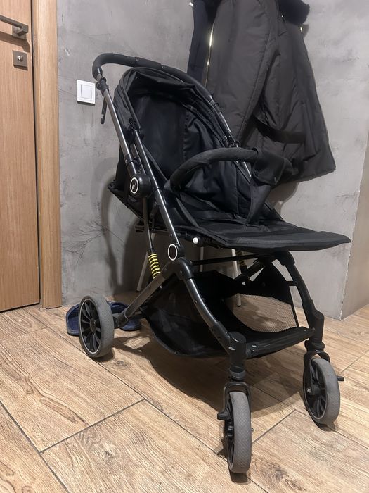 Детская коляска, прогулочная коляска