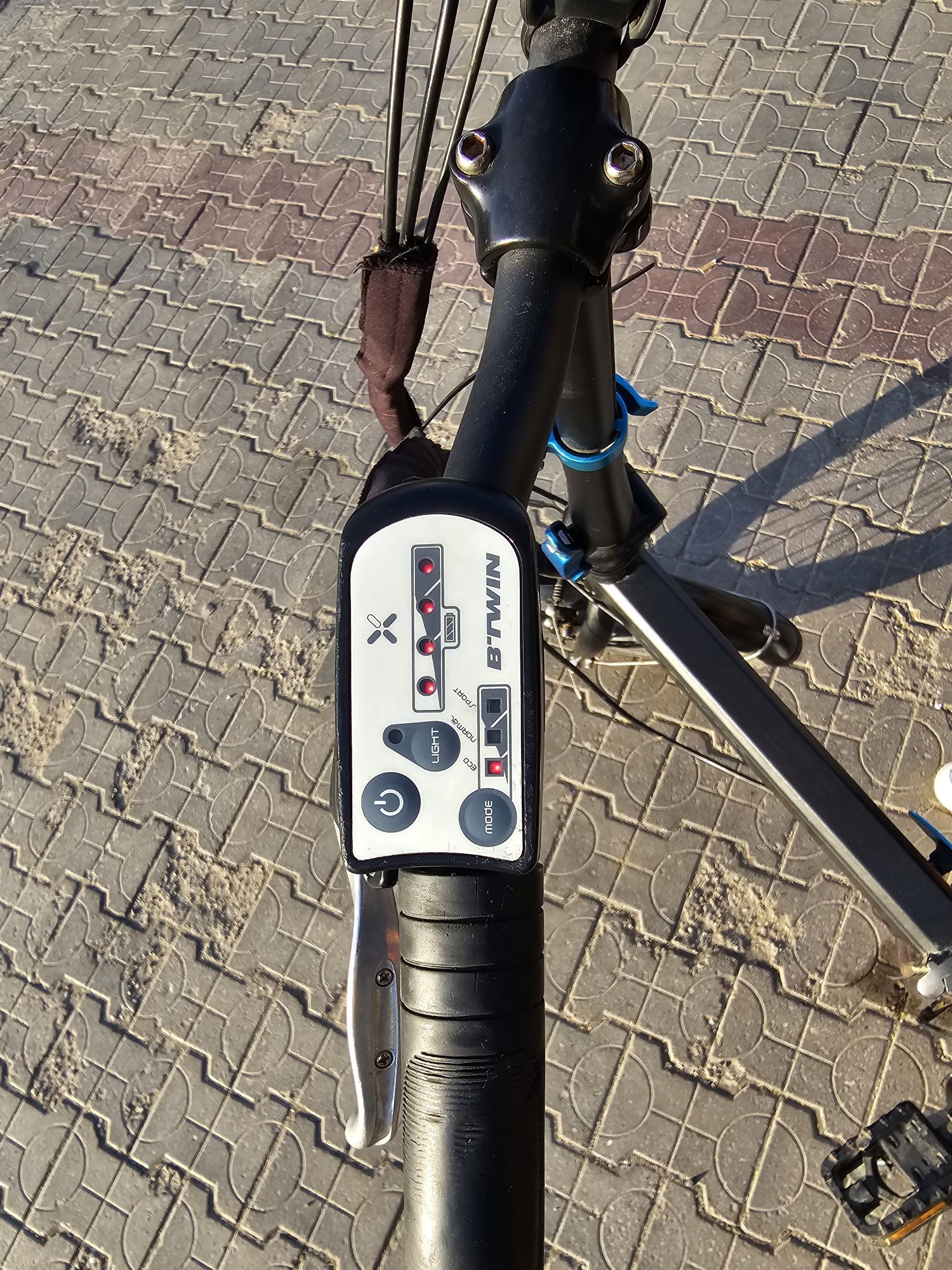 Bicicletă electrica B-Twin

Vând bicicletă B-Twin în