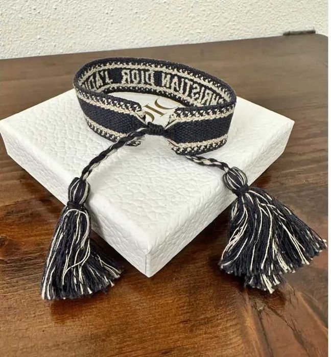 Christian Dior оригинална гривна