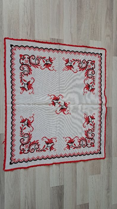 Fata de masa Decorațiune