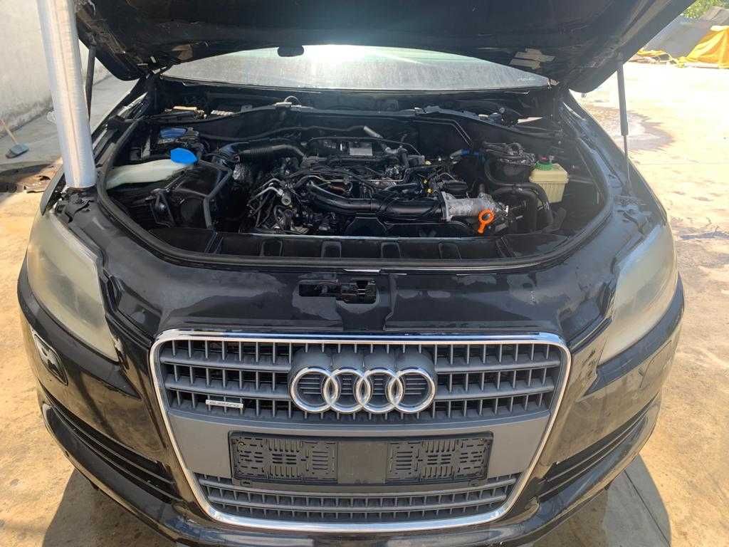 Dezmembrez audi Q7 COD MOTOR B.U.G 3.0 TDI/haion q7/stop q7