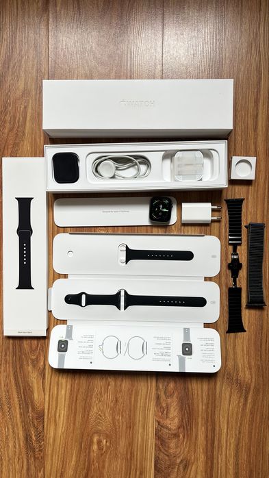 Apple Watch Series 5, 44mm