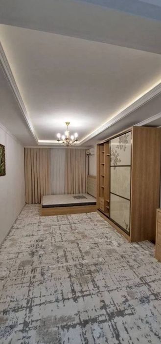 Дружба народов Продаётся 3/3/9 метро дружба 92кв.м