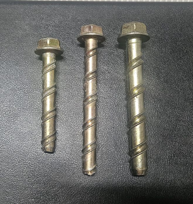 Suruburi cu fixare directă în beton