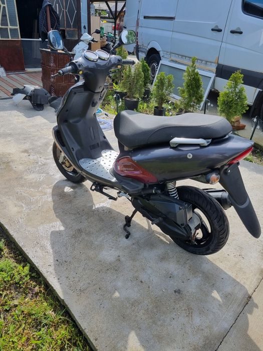 Vând scooter TGB Capucino 49,cc