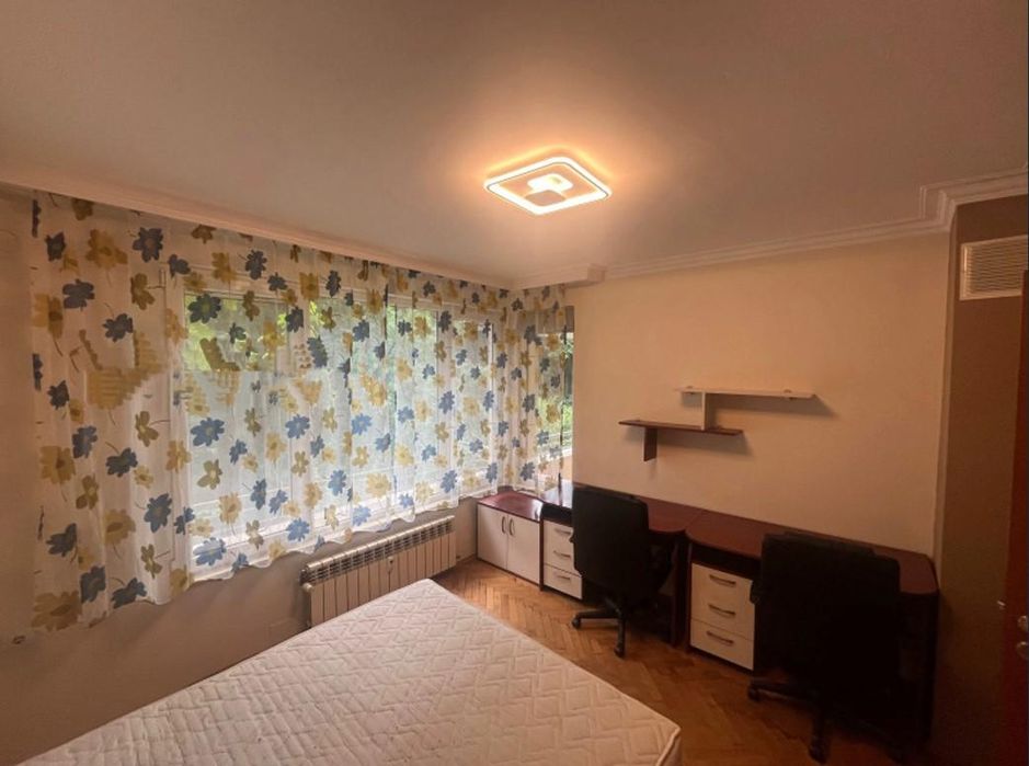 Дава се под наем Тристаен апартамент в София, Хиподрума - 95 кв.м за 764.49 € - Снимка #6